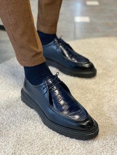 Production : special design eva sole croco detail casual shoes.color : Dark blue content: % 100 Leather Available size: : 39-40-41-42-43-44 - Shoes For Men Wedding, Dark Blue Shoes, Black Monks, Ballet Socks, Laced Boots, Navy Blue Shoes, Pattern Shoes, Modern Gentleman, Shoe Gifts