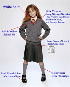 Hogwarts School Uniform, Hermione Granger Costume, Hermione Costume, School Uniform Girl, Harry Potter Kostüm, Harry Potter Halloween Costumes, Hogwarts Uniform, Harry Potter Girl, Harry Potter Cosplay