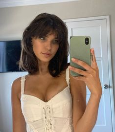 French Bangs Short Hair, Chop Chop, Haircut Inspiration, 2023 Trends, Wispy Bangs, Short Hair With Bangs, Hair Stuff