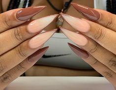 Classic Nail Designs, Pink Stiletto Nails, Natural Acrylic Nails, French Acrylic Nails, Long Acrylic Nails Coffin, I Love Nails, Acrylic Nails Coffin, Cool Nail Designs