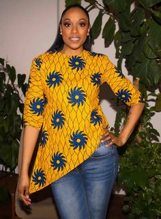 African Tops For Women With Jeans, African Tops For Women Classy, African Print Tops With Jeans, Sowing Designs, Ankara Tops For Ladies, Ankara Tops With Jeans, Afro Styles, Ankara Blouses, African Print Top