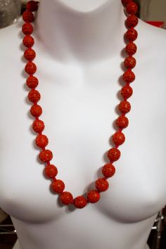 "Vintage Chinese export carved red cinnabar bead necklace Geometric carved 3/4\" long by 3/8\" diameter beads Carved flower designs on the beads The necklace is 28 inches long The beads are in very nice condition each bead is hand knotted gold plated clasp in very good working condition" Traditional Red Carved Necklace, Venus Necklace, Blue Aura Quartz, Three Eyes, Quartz Crystal Necklace, Chinese Export, Long Beaded Necklace, Tibetan Buddhism, Aura Quartz