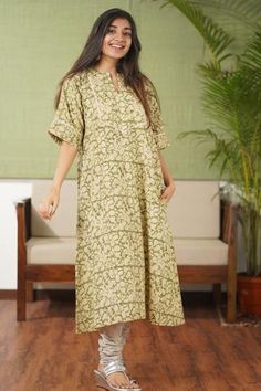 Product Description: Flaunt this kalamkari natural dyed kurta made in soft cotton. Features a line... Kurta Dress, Kurti Design, India Fashion, Kurti Designs, Indian Wear, Pleated Dress, Short Tops