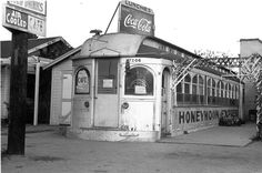 an old photo of a store called honeydown express