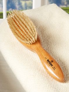 Trust Your Hair to Premium Natural Boar Bristles Best Hairbrush, Dragonfly Eyes, Oval Hair, Neck Tattoos Women, Vermont Country Store, Woman Sketch, Creative Things, Eye Tattoo, Country Store