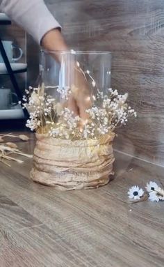 Summer Wedding Centerpieces Diy Elegant, Happy Birthday Table Decoration Ideas, Diy Rustic Table Centerpieces, Diy Boho Table Decor, Center Piece Ideas For Party, Fall Wedding Centerpieces Diy, Fall Table Decorations Centerpieces, Diy Candle Centerpieces, Bottle Decoration Ideas