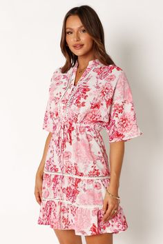 Floral Print Design, Mid Length Sleeves, Exclusive Clothing, Usa Dresses, Strapless Tops, Dresses By Length, Pink Mini Dresses, Long Sleeve Mini, Dress Cuts