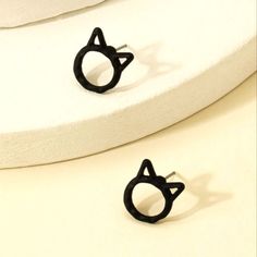 Dainty Black Cat Stud Earrings Material Zinc Alloy Black Cat Ears Jewelry With Cat Design, Black Cat Ears Earrings For Party, Trendy Black Jewelry With Cat Design, Cat Stud Earrings, Black Cat Earrings, Cat Earrings Studs, Lapis Earrings, Gold Diamond Earrings Studs, Arrow Earrings