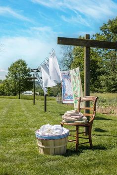 Backyard Party Ideas, Laundry Line, Oasis Backyard, Country Lifestyle, Backyard Inspiration, Farms Living, Grandmas House