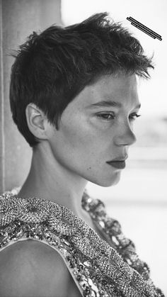 1920s Hair Short, Fluffy Hair Girl, Classic Pixie Haircut, Haircut Ideas Trendy, Classic Pixie, Pixie Haircut Ideas, Hairstyle Ideas Easy, 1920s Hair, Lea Seydoux