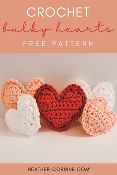 Bulky Heart Plush Pillows - Free Crochet Pattern - Includes an image of the large and small size options with a fun pink & red Valentine's background. Free Heart Crochet Pattern, Crochet Zig Zag, Heart Crochet Pattern, Crocheted Hearts, Crochet Quotes, Crochet Valentine Patterns, Heart Plush, Heart Crochet