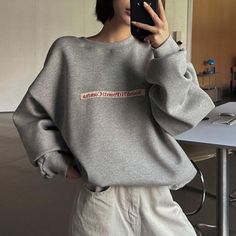 Letter Print Oversized Pullover Sweatshirt Trendy Gray Long Sleeve Sweatshirt, Trendy Long Sleeve Gray Sweatshirt, Trendy Oversized Gray Sweatshirt, Trendy Gray Sweater With Letter Print, Digital Marketer, Oversized Pullover, Loose Style, Vintage Casual, Lantern Sleeve