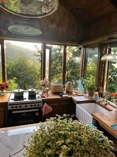 Creative Kitchen Design, Outdated Kitchen, Summer Nostalgia, Apt Decor, House Backyard, Creative Kitchen, Seaside Cottage, Cottage Ideas, Dream House Rooms