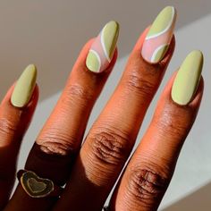 Wimbledon Nails, Earth Day Nails, March Manicure, Two Tone Nail Designs, March Nail Designs, March Nail, Latest Nails, Two Tone Nails, Emoji Nails