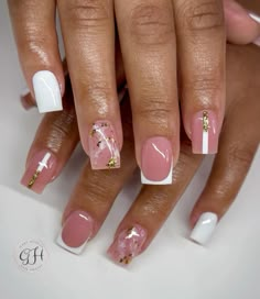 French Nail With Gold, Nail With Gold, Gel Overlay Nails, Overlay Nails, Simple Gel Nails, Nails Design With Rhinestones, French Tip Acrylic Nails