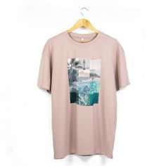 BUY 3 GET 15% OFF!  Get 15% off your order when you buy any 3 items from JoshyTees!  BUY 4 GET 20% OFF!  Get 20% off your order when you buy any 4 items from JoshyTees! Looking for unique surf-inspired fashion for the summer? This premium over-sized t-shirt uses 100% cotton for a reassuringly weighty feel. With a wide fit and over-cut shoulders, this stylish crewneck t-shirt offers that classic baggy look. The front features an A4-sized ocean print to create a cool surf vibe. Colour: Dusk Rose S Style Surf, Baggy Clothing, Men's Retro Style, Baggy T-shirt, Surf Shirt, Gifts For Surfers, Oversize Fashion, Bournemouth, Ocean Print