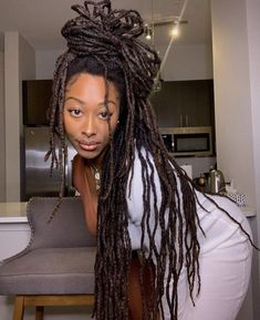 Layered Locs Long, Box Braids On Locs, Loc Inspo Black Women, Long Locs Hairstyles, Cute Hairstyles Black Women, Black Women Locs, Women Locs, Long Locs