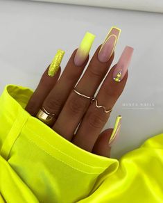 Neon Yellow Nails, Neon Nail Art, Neon Acrylic Nails, Neon Nail Designs, Yellow Nail Art, Yellow Nails Design, Festival Nails, Neon Nails