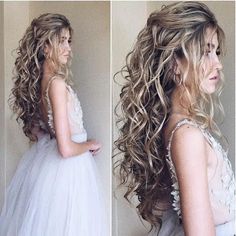 Curly Wedding Hair, Hair Upstyles, Long Hair Wedding Styles, Latest Hair, Wedding Hair Inspiration, Wedding Hair Down, Wedding Hairstyles For Long Hair, Wedding Hair And Makeup, Homecoming Hairstyles