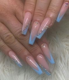 Light Blue Nails With Design Prom, Cinderella Blue Nails For Prom, Light Blue Nail Designs Coffin, Light Blue French Tip Nails Acrylic Long, Baby Blue And Silver Acrylic Nails, Light Blue Baddie Nails, Cinderella Quince Nails, Light Blue Bling Nails, Pale Blue French Tip Nails