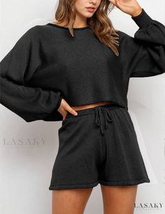 Lasaky - Soft Knit Long Sleeve Sports Top Short Sweater Outfit, Pullover Sweaters Outfits, Long Sleeve Sports Top, Short Sweater, How To Fold Sleeves, Puff Sleeve Crop Top, Crop Top And Shorts, Crop Top Sweater, Knit Long Sleeve