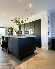 the kitchen is clean and ready to be used for cooking or dining, as well as an appliance