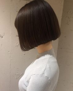 Grunge Bob, Back Too School, Round Haircut, Bob Hairstyle Ideas, Short Hair Up, Medium Short Hair, Haircut For Thick Hair