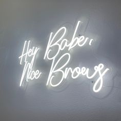 Hey Babe Nice Brows Neon Sign 【Standard order】Ship out in 1-2 weeks. 【Rush order + $40】Ship out in 3-5 days. ✈️ Delivery by DHL/Fedex/TNT takes 3-7 days. ⭐️ A reputable neon LED studio est. 2018. ⭐️ We are happy to create your idea into a reality! ⭐️ We are accommodating to all of your custom requests. ⭐️ 1 year quality warranty and lifetime customer service. SIZE & PRICE ● Small size: Width: 20 Inches; Height: 12.5 Inches ● Medium size: Width: 30 Inches; Height: 18.7 Inches ● Large size: Width: Brow Room Aesthetic, Brow Boutique Decor, Black And Beige Lash Room, Home Brow Studio, Brow Bar Aesthetic, Pmu Studio Decor, Neon Sign For Salon, Neon Salon Sign, Eyebrow Salon Decor