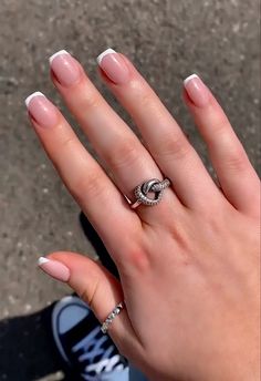 French tips, nails, white tips, white, short nails White French Tip, Short Square Nails, White Tip, Cute Gel Nails, Square Nails, French Nails, Short Nails, Nail Inspo, Gel Nails