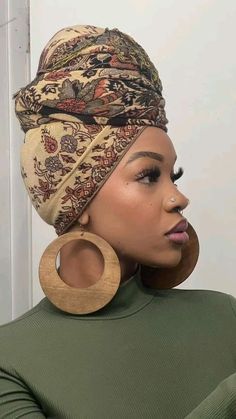 I love this 😍 Hair Scarf Tutorial, Head Wrap Tutorial, African Head Scarf, Cabello Afro Natural, Wrap Tutorial