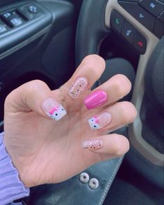 Hello Kitty Manicure Short Nails, Hello Kitty Gel Nails Short, Kids Hello Kitty Nails, Kid Gel Nails Ideas, Kids Nail Polish Ideas, Nail Designs For Kids Cute, Hello Kitty Nail Art Designs, Hello Kitty Nails For Kids, Kids Nails Design