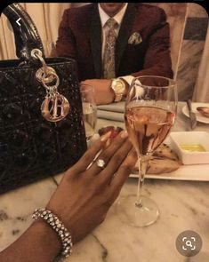 Boujee Lifestyle, Billionaire Life, Luxury Lifestyle Couple, Luxury Lifestyle Girly, Luxury Couple, Boujee Aesthetic, Flipagram Instagram, Luxury Lifestyle Fashion, Luxury Lifestyle Women