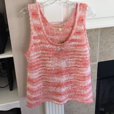 Gianni Bini - Large Peach Sleeveless Top $68.00. Ultra Soft And Comfortable. More Details In Photos. New With Tags. Bust: 38" Length-Top To Bottom: 27" White Peplum, Peplum Shirts, Blouse Tank Top, Grey Tank Top, Sequin Tank Tops, Gray Tank, Back Women, Gianni Bini, Green Silk