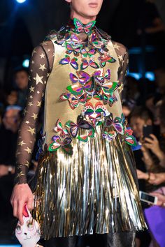 Colorful Couture, Moth Embroidery, Futuristic Costume, Manish Fashion, Random Clothes, Extreme Fashion, Creative Fashion Photography, Butterfly Fashion