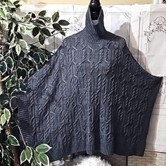 Nwt Gorgeous, High End, Warm Turtleneck Merino Wool Blend Cape/Poncho Os Turtleneck Cape, Brooks Brother, Poncho Cape, Shrug Sweater, Brooks Brothers, Merino Wool, Wool Blend, Cape, Sweaters For Women