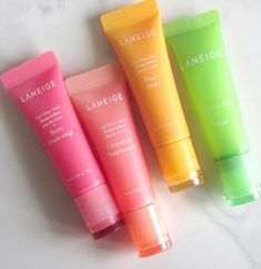 Laneige Glowy Balm, Laneige Glowy Lip Balm, Laneige Lip Balm Aesthetic, Preppy Laneige, Laneige Lip Gloss, Laneige Lip Balm, Lip Skin Care, Skin Care Lip, Laneige Lip Mask