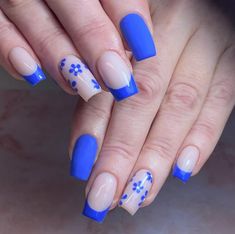 60 Blue French Tip Nail Designs for Summer Getaways Blue French Tip Nails, Royal Blue Nails Designs, Blue Wedding Nails, Blue Nail Art Designs, Blue And White Nails, Blue Gel Nails, Royal Blue Nails