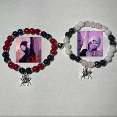 ✧ Made to order! ✧ Matching couples/friends Spider-Man bracelets!  ✧ Magnetic connecting heart <3 Couples Bracelets Beads, Spider Man Items, Matching Accessories Couple, Duo Bracelet Ideas, Matching Couple Stuff, Matching Bracelets For Best Friends, Miles Morales And Gwen Stacy, Miles Morales And Gwen, Things For Couples