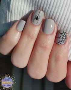 Gel Nail Designs Short Nails Halloween, Halloween Nails Manicures, Cute Short Acrylic Nails Square Halloween, Halloween Short Nail Designs Simple, Black Halloween Gel Nails, Short Nail Design Halloween, Grey Spider Web Nails, Halloween Nails Shellac Short, Tasteful Halloween Nails