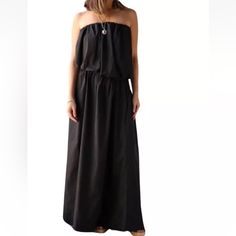 Nwot Esse Studios Black Strapless Maxi Dress Side Cutout Size 4 Bohemian Elastic Along Neckline Cutout Waist. Pullon Silhouette Gathered Strapless Elastic At Waist Side Pockets. Hand Wash Or Dry Clean Pit To Pit 15” Without Stretching Length 49” 100% Italian Cotton Made In Australia Original Price $570. . Strapless Black Beach Dress, Black Strapless Maxi Dress For Beach, Black Strapless Maxi Dress For Vacation, Black Off-shoulder Maxi Dress For Spring, Strapless Black Maxi Dress For Vacation, Black Strapless Beach Dress, Black Strapless Dress For Vacation, Spring Black Bandeau Maxi Dress, Black Bandeau Maxi Dress For Summer