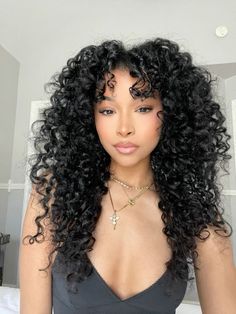 Deep Wave Brazilian Hair, Crochet Hairstyles, Beautiful Curly Hair, Face Photography, Long Curly Hair, Long Curly, Crochet Hair Styles, Great Hair