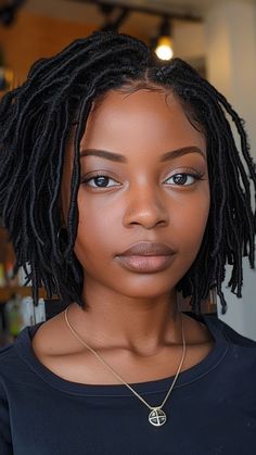 Sleek and Stylish: 25 Short Hairstyles for Black Women in 2024 Braided Locs, Short Faux Locs, Locs Bob, Faux Locs Bob, Hair Styles Long Hair, Short Hairstyles For Black Women, Short Box Braids Hairstyles, Pretty Braids, Pancho Villa