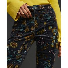 Corduroy Pants That Are Extra Sweet With A Lovely Floral Pattern. Write Me With Any Questions! 9" Rise. 31.5" Inseam. 9.75" Leg Opening. Beautiful Style, Floral Pants, Fashion Icon, Box Ideas, Low Rise Jeans, Mystery Box, Corduroy Pants, Flare Pants, Colored Jeans