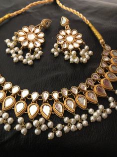 High quality kundan necklace and earrings dipped in 22 karat gold Made to order and shipping time 4 to 6 weeks.