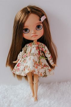 SOLD Blythe Doll with Long Brown Hair as a Gift for Girl Etsy Blonde Hair For Hazel Eyes, Brown Hair And Hazel Eyes, No Bangs, Hair Inspired, Blonde Hair Brown Eyes, Dark Blonde Hair, Blonde Hair Blue Eyes, Long Brown Hair, Bluish Green