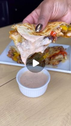 Dwalette King on Instagram: "Chicken Fajita Quesadilla 🤤 Who would you share this with ❓👀 I had to🏃🏾‍♀️this video back. I love a good quesadilla and this one was too good 🙌🏾🥰 If you like chicken quesadillas you will definitely love this quick and easy recipe 👇🏾 

Season 2 boneless chicken thighs :
@kindersflavors Fajita blend seasoning 
Onion powder 
Garlic powder 
Black pepper 
2-3 tsp chipotle sauce 
1-2 tbsp olive oil 
Drizzle skillet with olive oil and cook chicken on both sides until done. Chop and set aside.
-To the same skillet add in sliced veggies:
1/4 yellow onion 
1/2 of a small green, red and yellow bell pepper 
-Season with the kinder’s fajita seasoning and cook until veggies get soft 
-Remove from pan and add in a large flour tortilla - (also add a little olive oil t