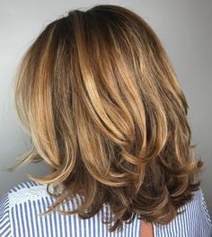 Low Maintenance Haircut, Medium Layered Haircuts, Medium Layered Hair, Modern Haircuts, Haircut For Older Women, Hairstyles Over 50, Modern Hairstyles, Medium Hair Cuts, Medium Length Hair Cuts