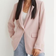 It's New! I Just Took Out The Tags Because I Thought They Fit Me Good But They Do Not. I Have Them In Large. Off White And Black. $25 For Each H&m Classic Spring Outerwear, Chic H&m Winter Blazer, Classic H&m Blazer For Fall, H&m Winter Office Blazer, Casual H&m Outerwear For Office, H&m Casual Office Outerwear, H&m Long Sleeve Blazer For Spring, H&m Pink Outerwear For Spring, Casual Long Sleeve Blazer By H&m