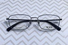 Mens Eye Glasses, Chic Glasses, Tumi Bags, Four Eyes