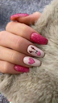 christmas nails, pink xmas nails, xmas 2024 Christmas Nail Designs Reindeer, Trendy Christmas Nails Acrylic, Red And Pink Christmas Nails, Pink Nails Winter, Christmas Gel Nail Ideas, Pink Xmas Nails, Pink And Red Christmas Nails, Holiday Nails Pink, Winter Nails Pink